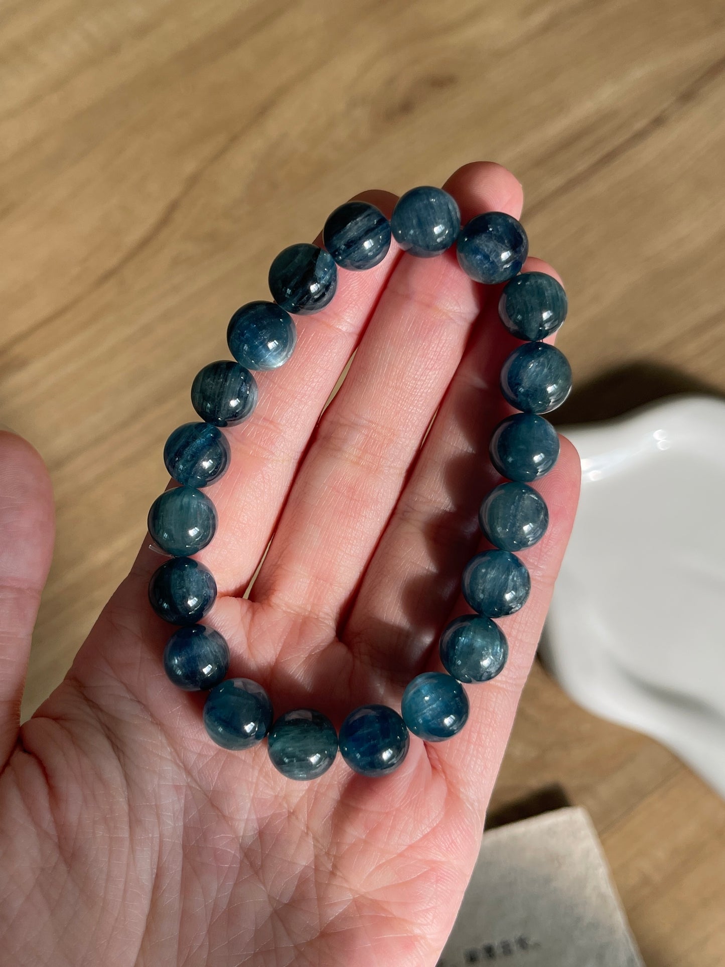 蓝晶石 (蓝绿晶)Kyanite