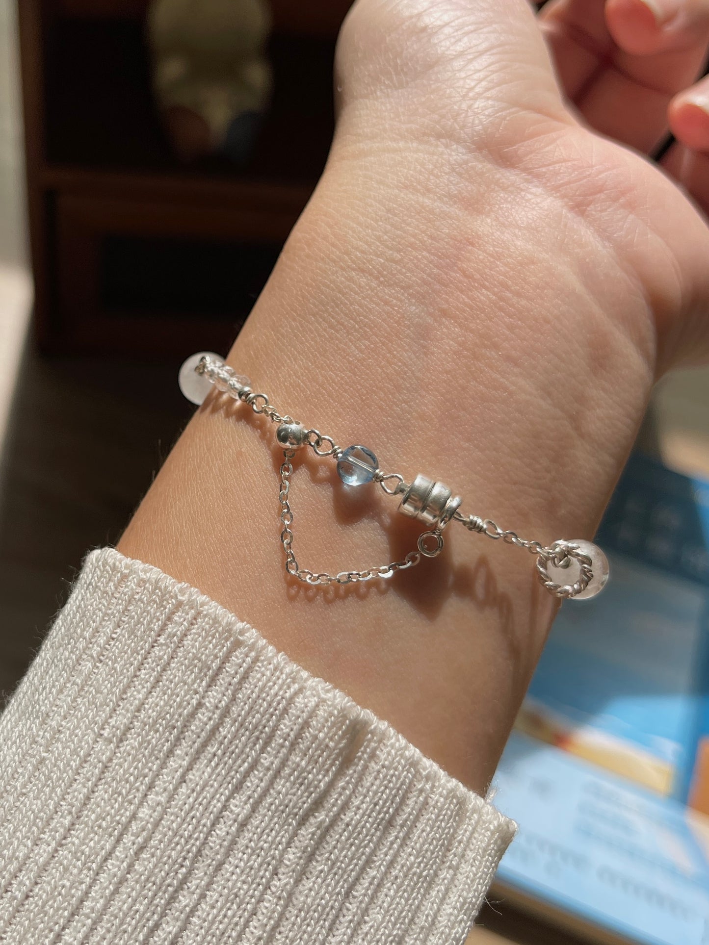 【ANCHI 岸栖手作】飞鸟的羽毛 A Feather Named Freedom(手链款)