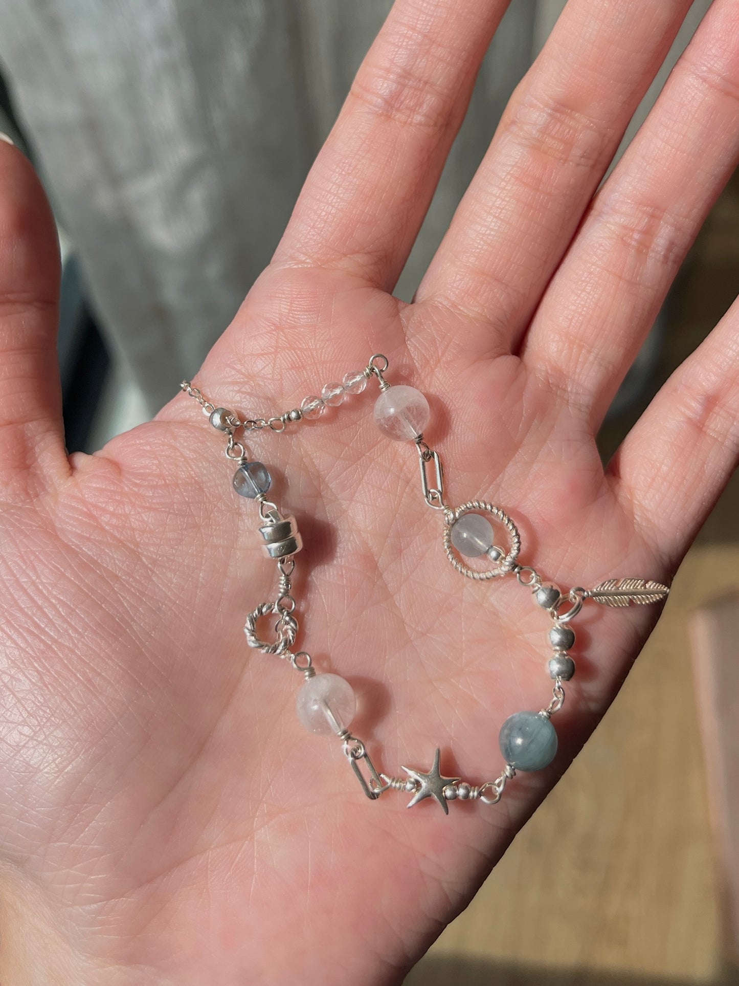 【ANCHI 岸栖手作】飞鸟的羽毛 A Feather Named Freedom(手链款)