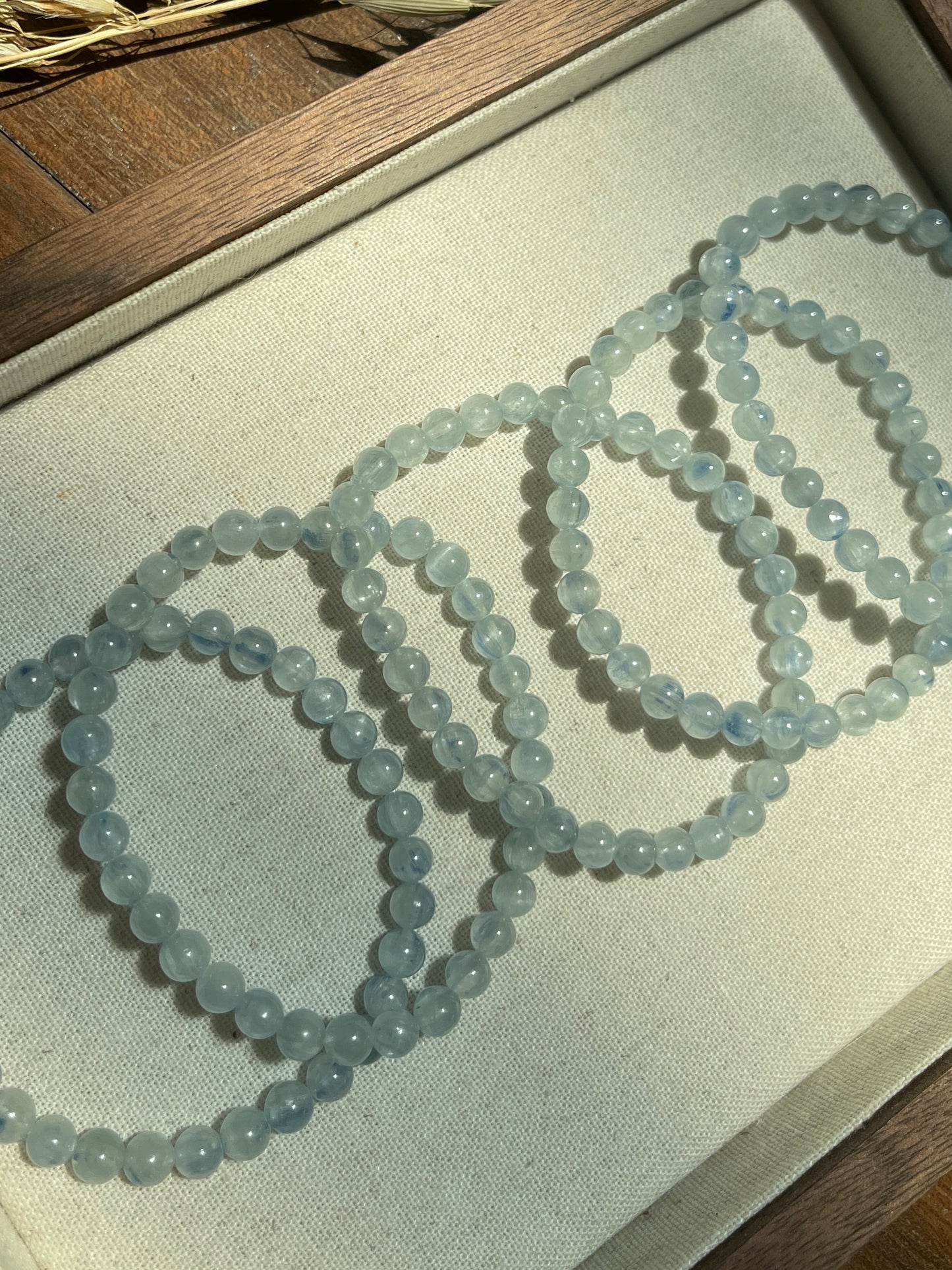 薄荷蓝晶石 Mint Blue Kyanite