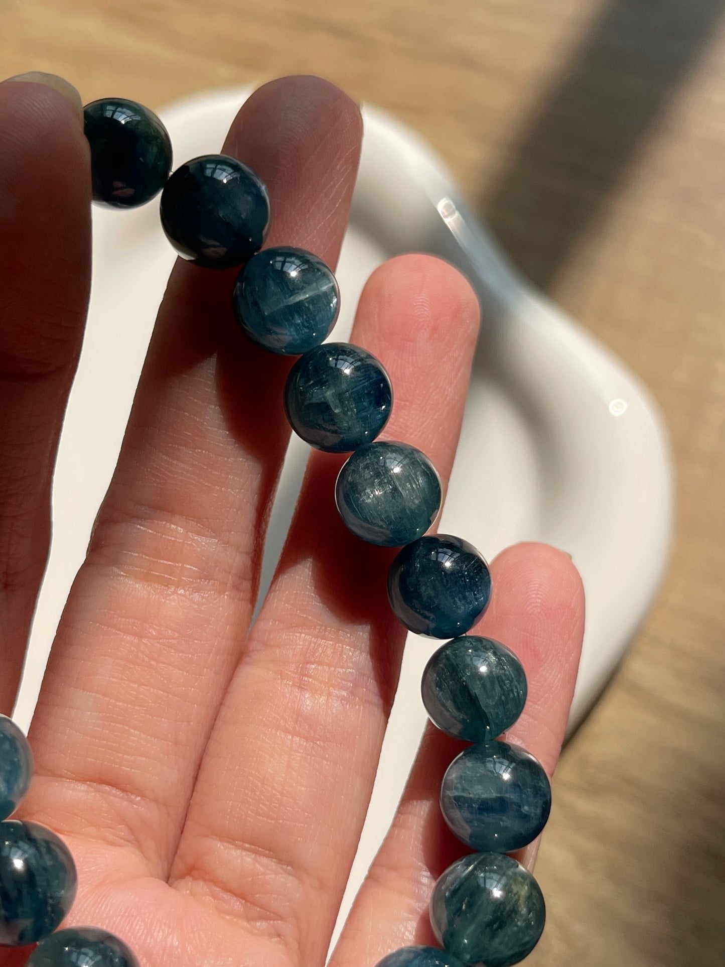 蓝晶石 (蓝绿晶)Kyanite