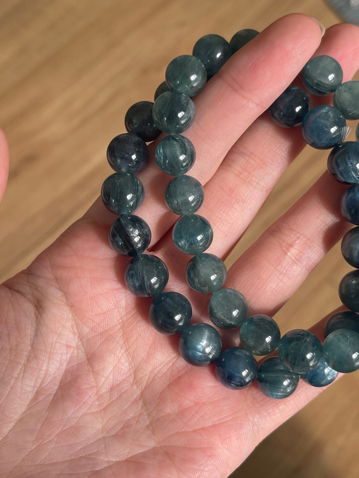 蓝晶石 (蓝绿晶)Kyanite