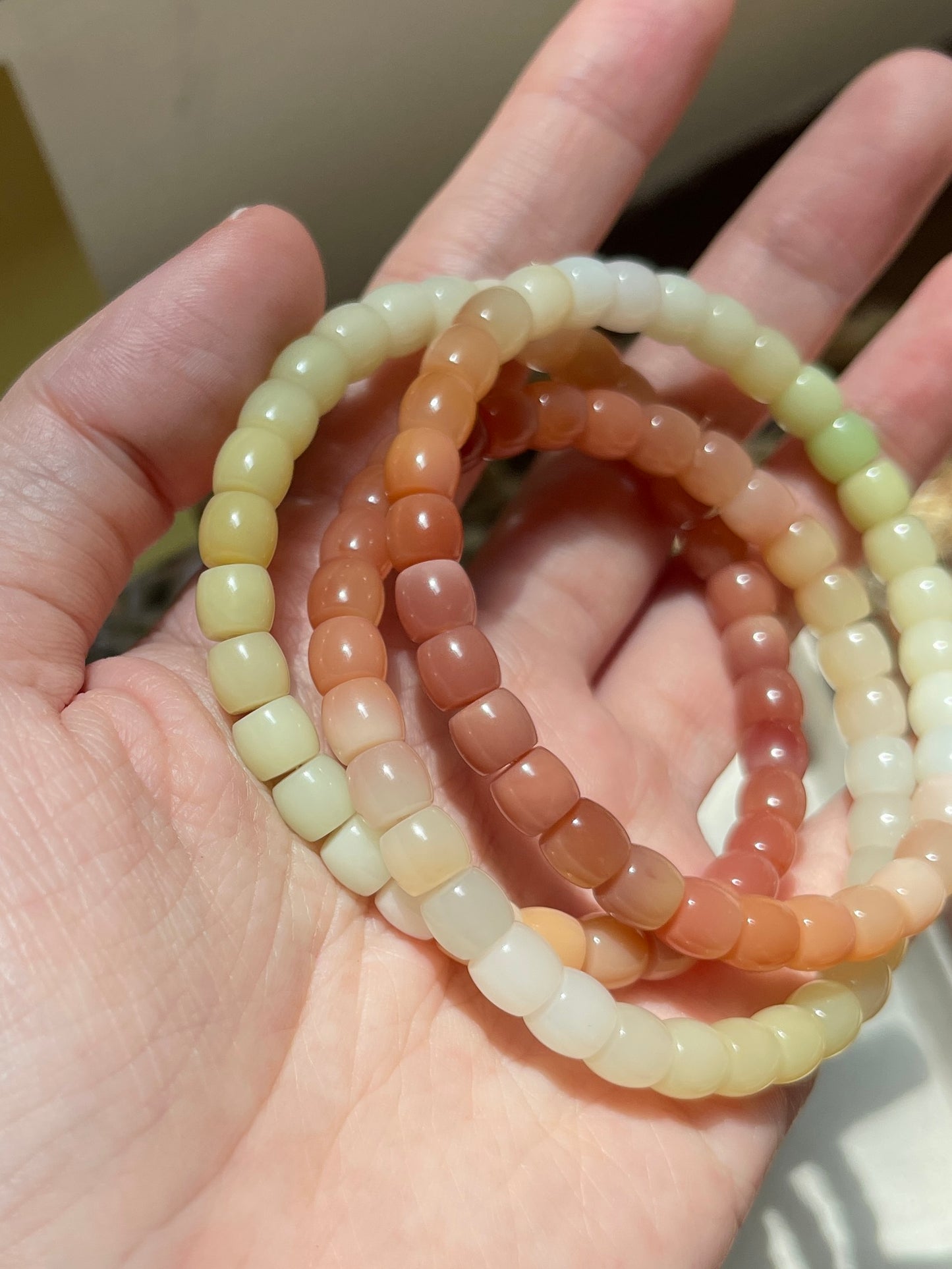 渐变缅粉玉 Burmese Gradient Pink Jade