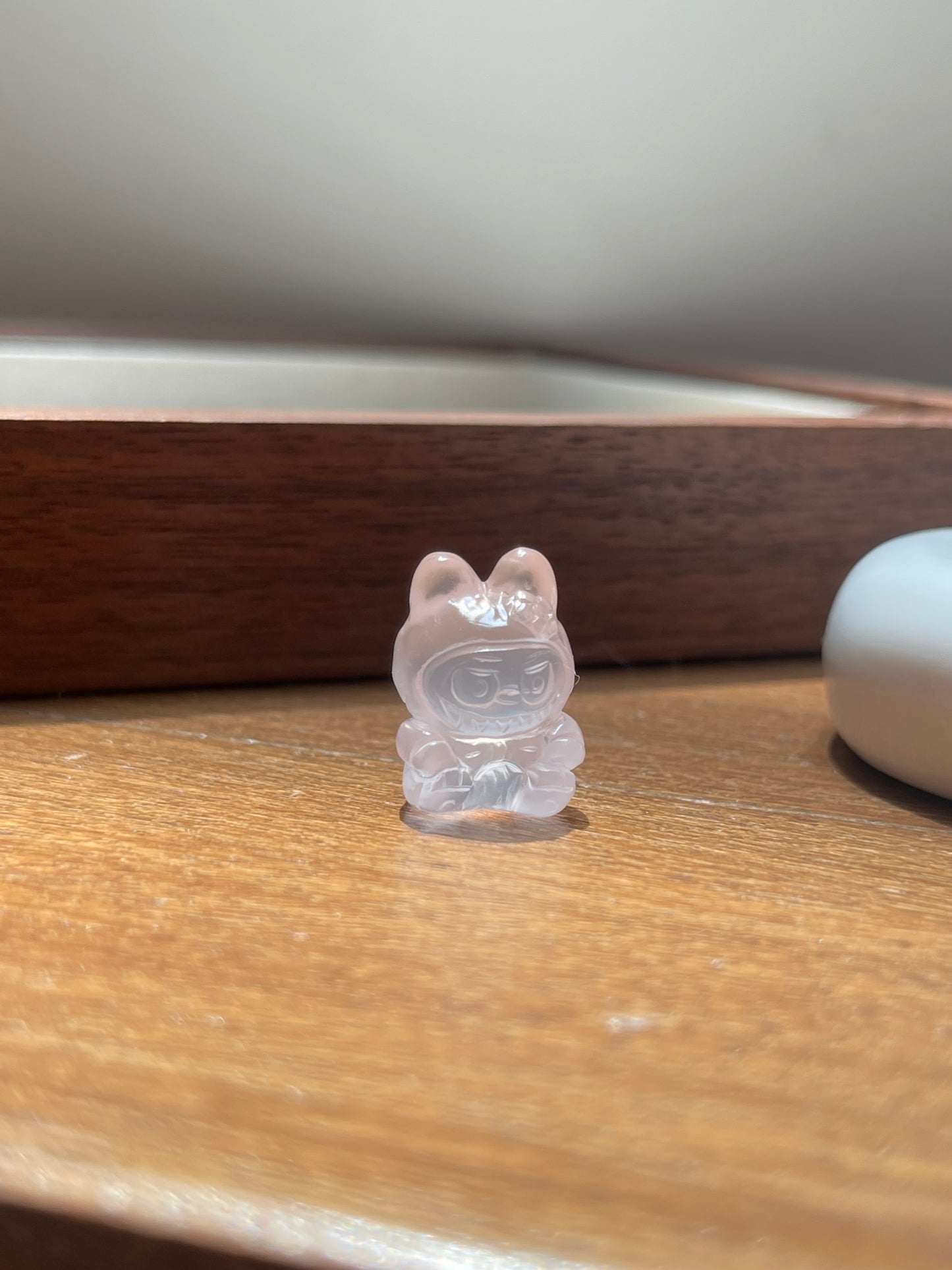 拉布布粉晶小摆件 Labubu Rose Quartz Deco