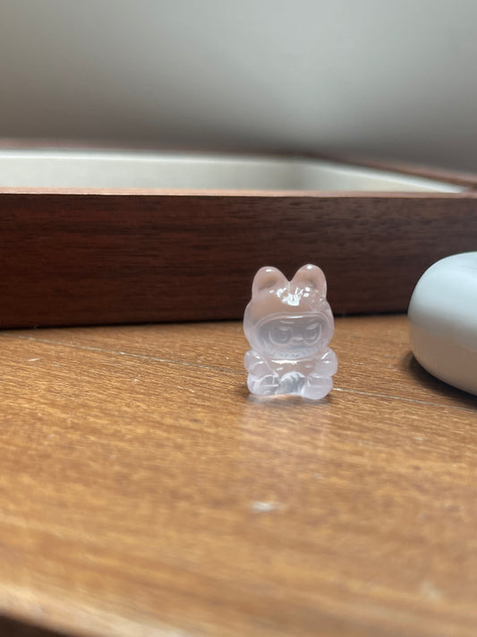拉布布粉晶小摆件 Labubu Rose Quartz Deco