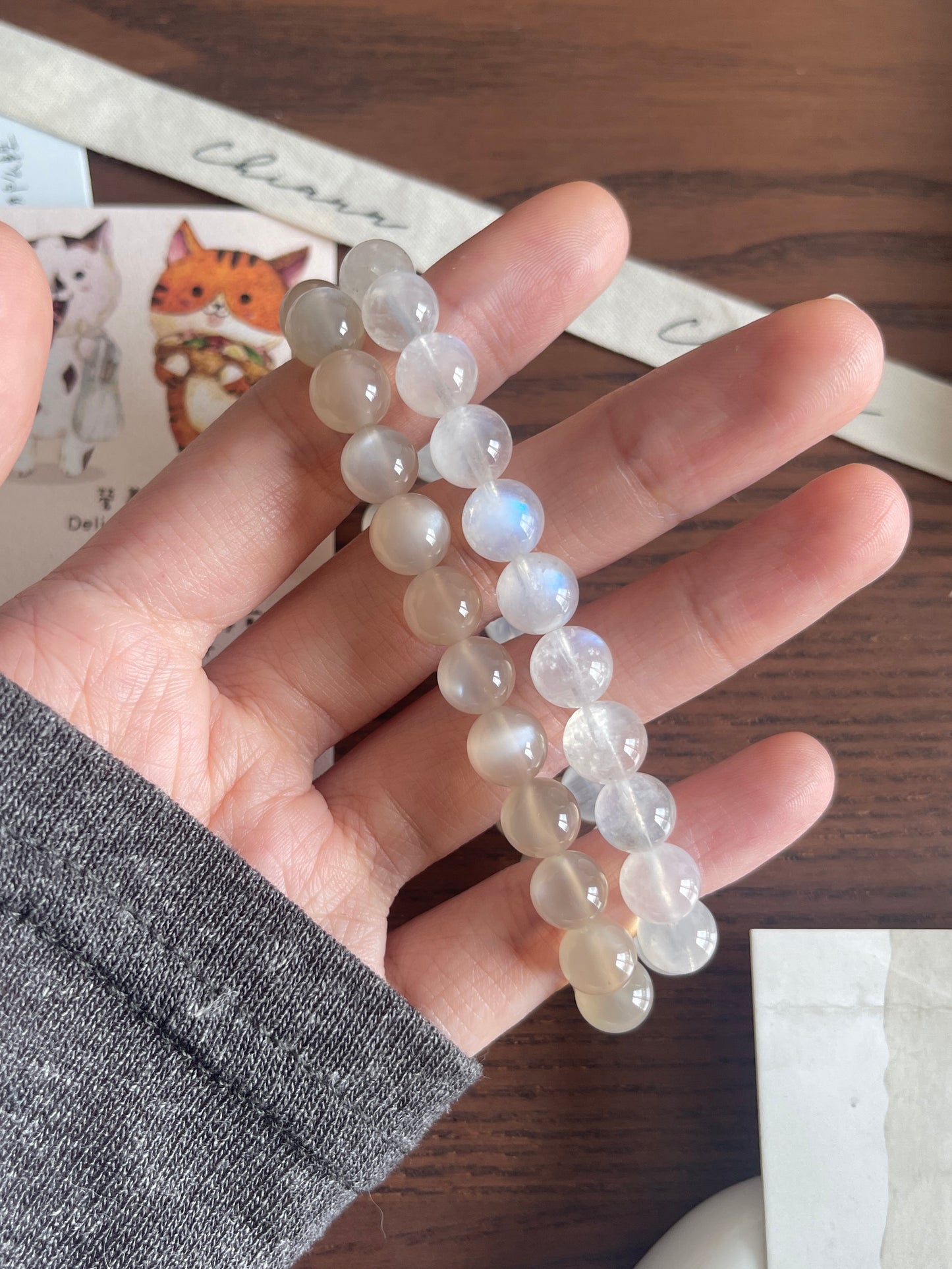 银月光石 Silver Moonstone