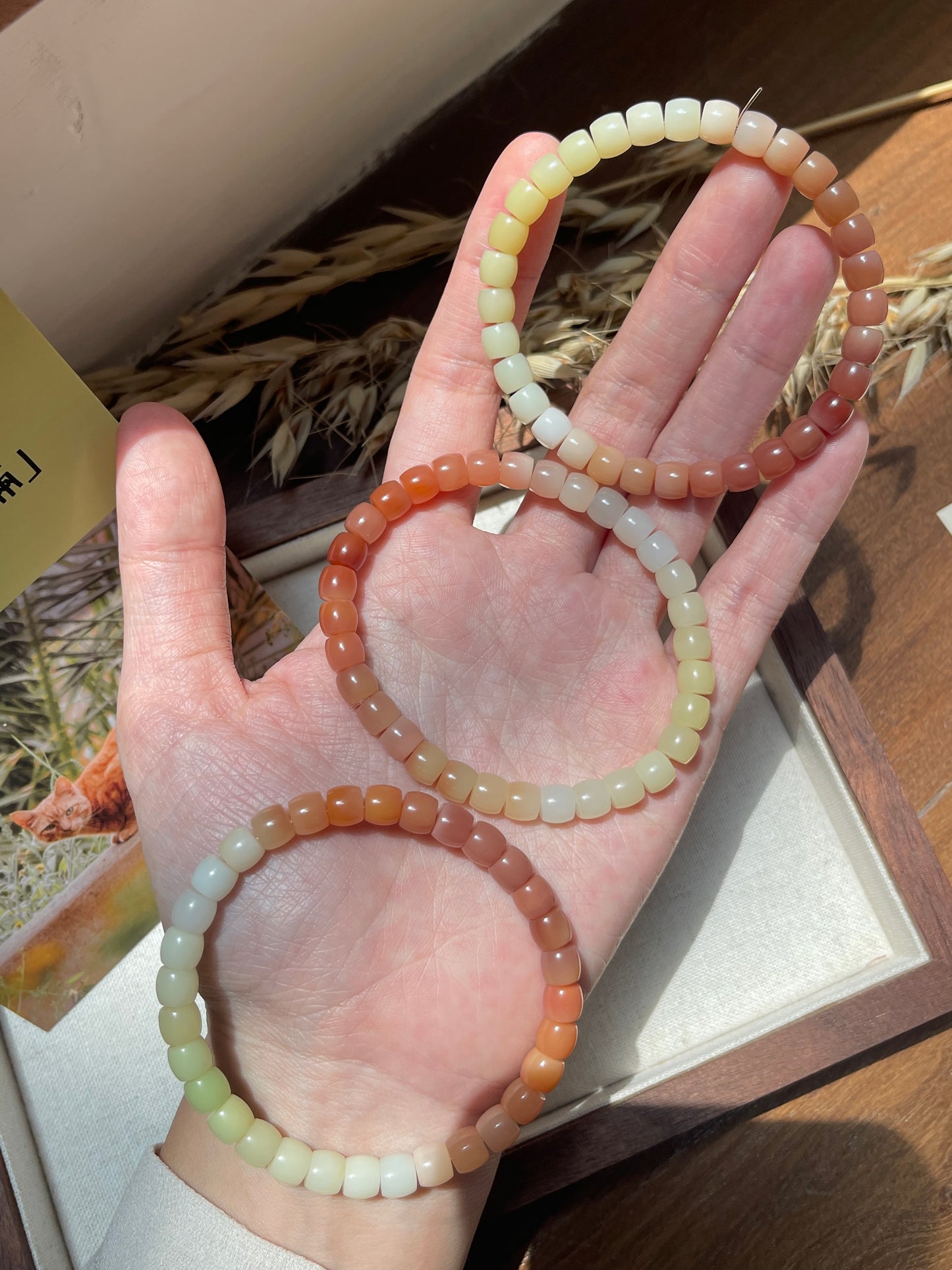 渐变缅粉玉 Burmese Gradient Pink Jade