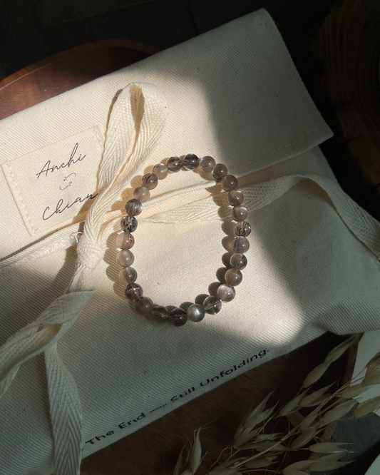 黑金骨干石 Black Gold Sunstone