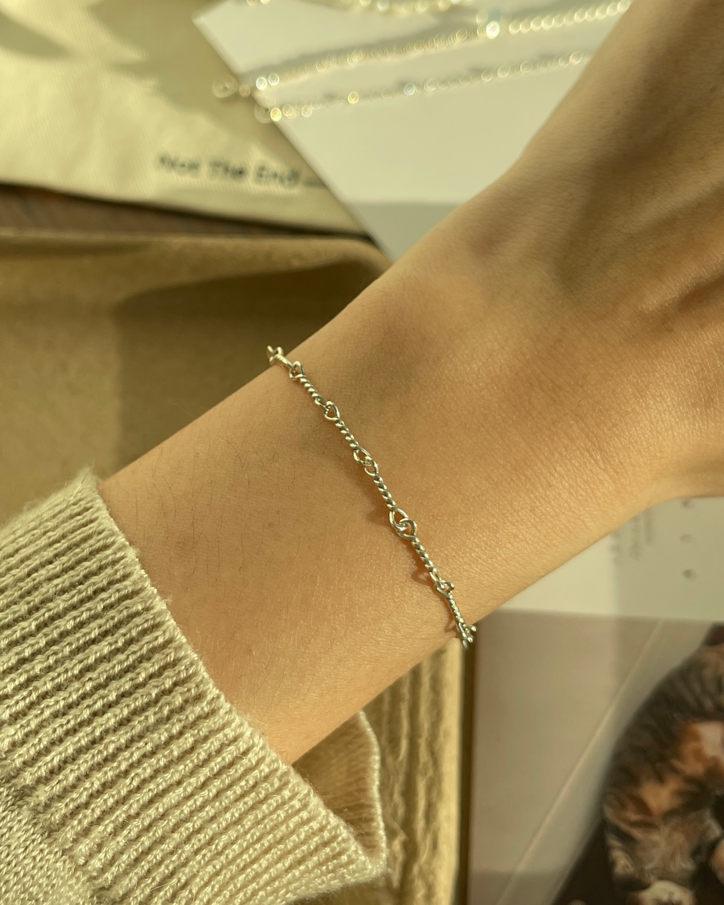 ANCHI - 微绊 Entwine