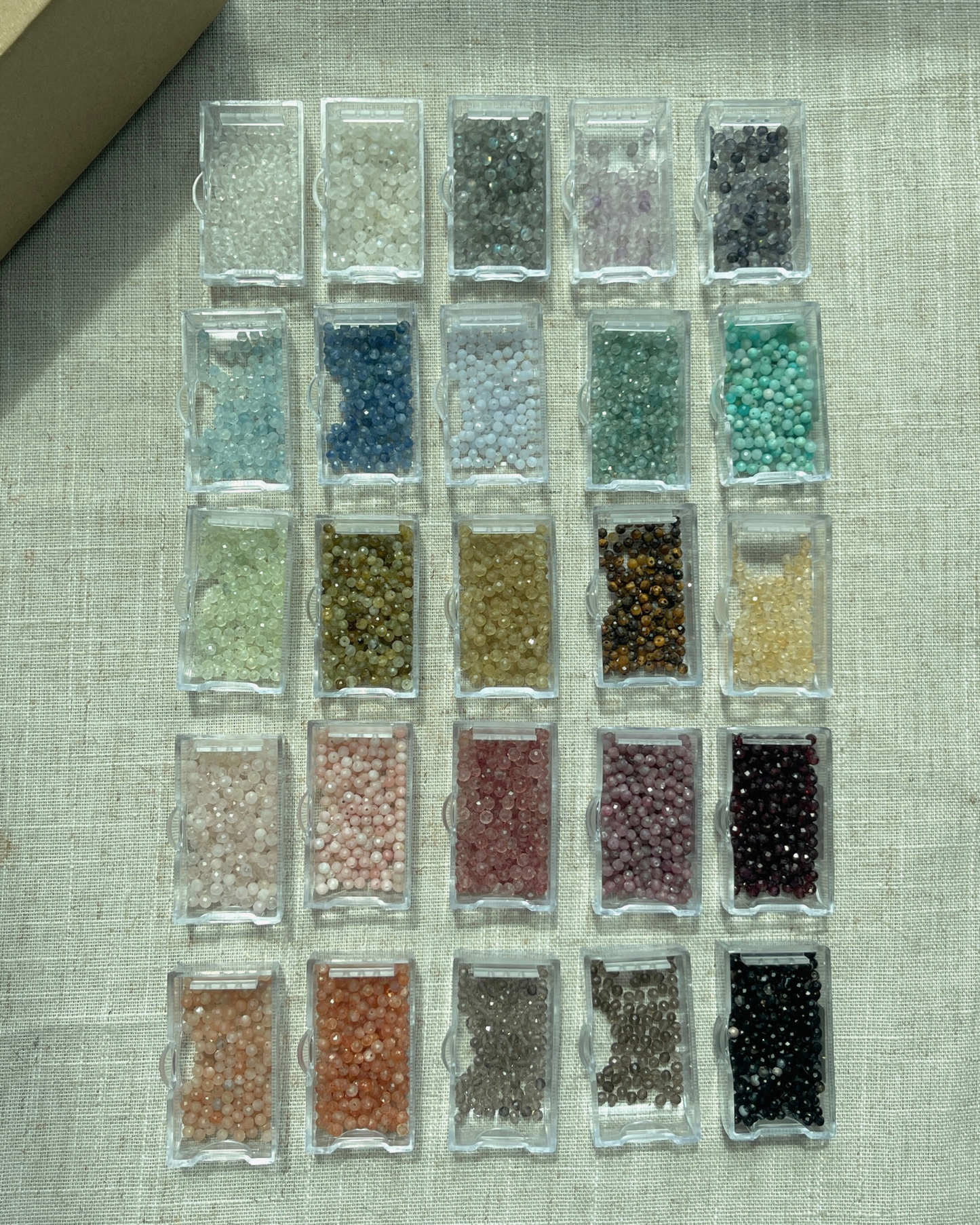 ANCHI -小戒指2.0 Little Crystal Ring