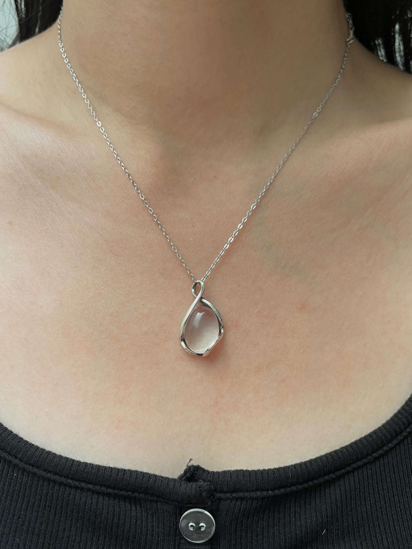 白水晶包边吊坠 Clear Quartz Pendant