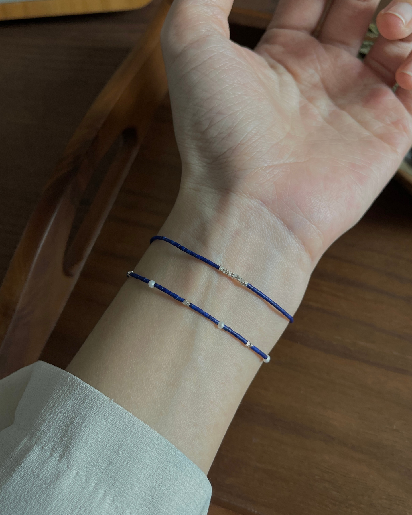 Anchi - 【夜蓝碎光】【海盐珍珠】极细青金石手链 Lapis Bracelet