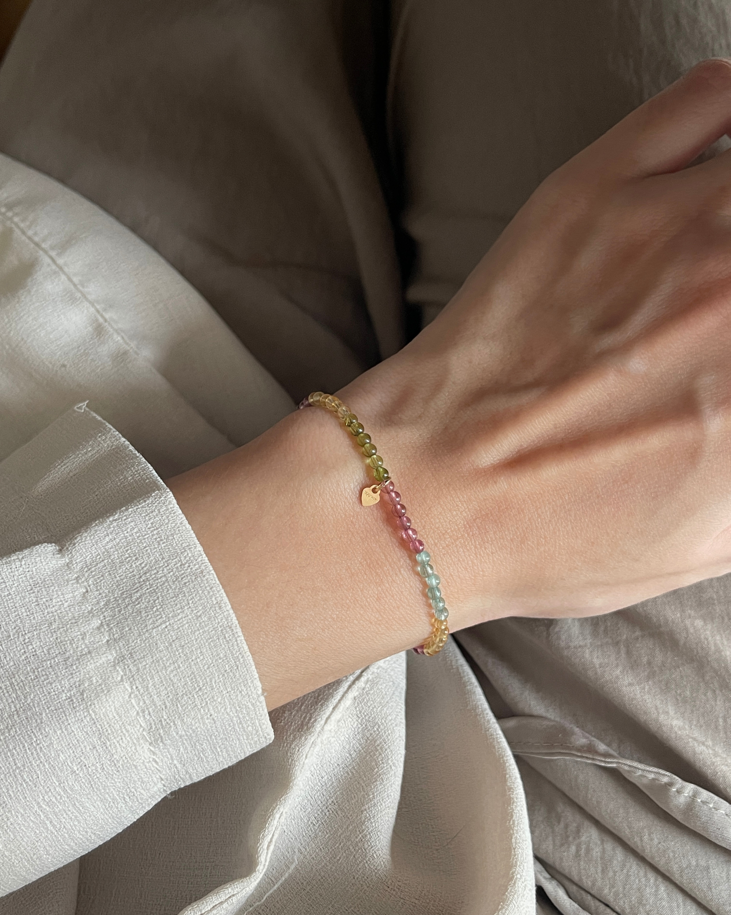 Anchi - 流影 Flowing Shades