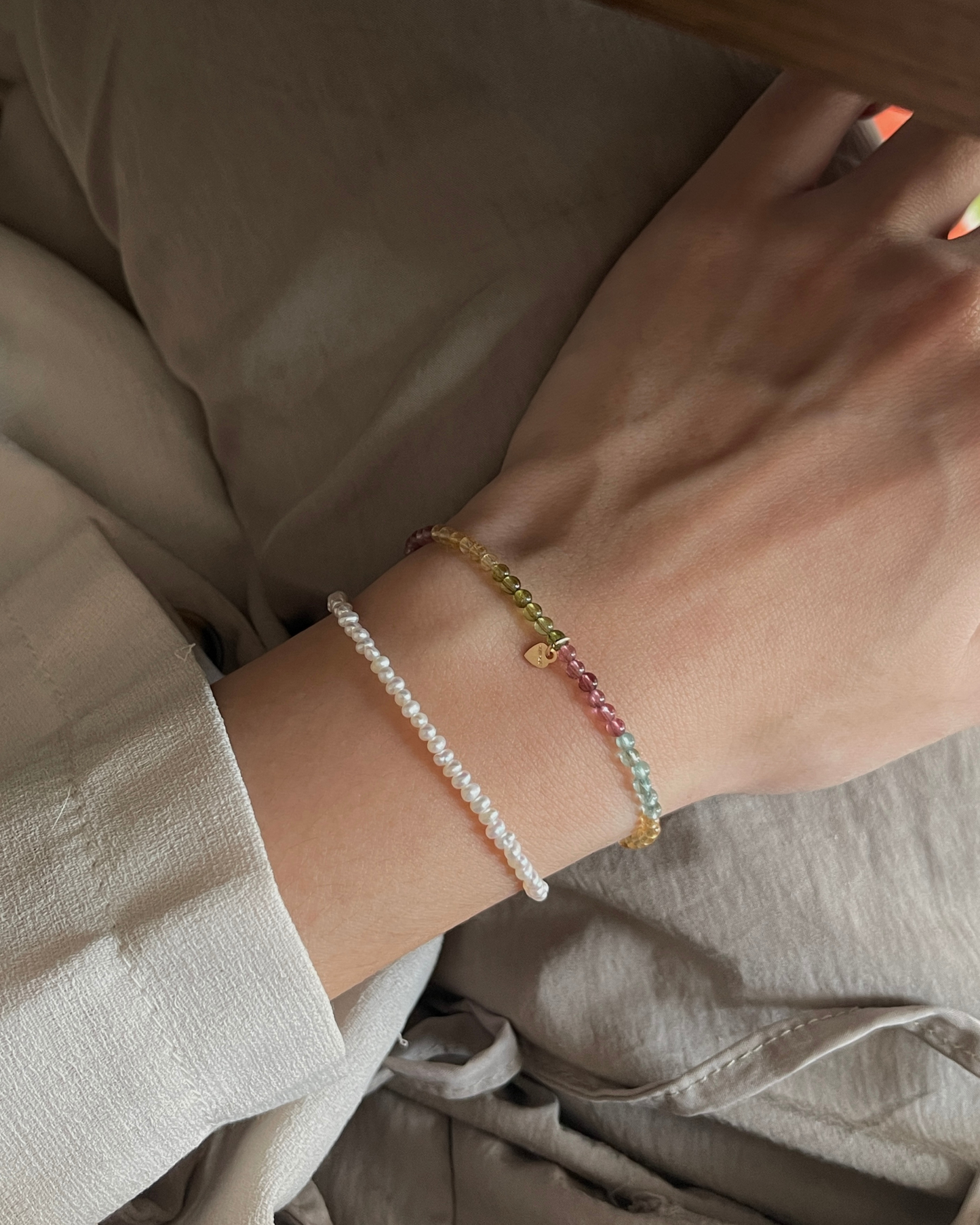 Anchi - 流影 Flowing Shades