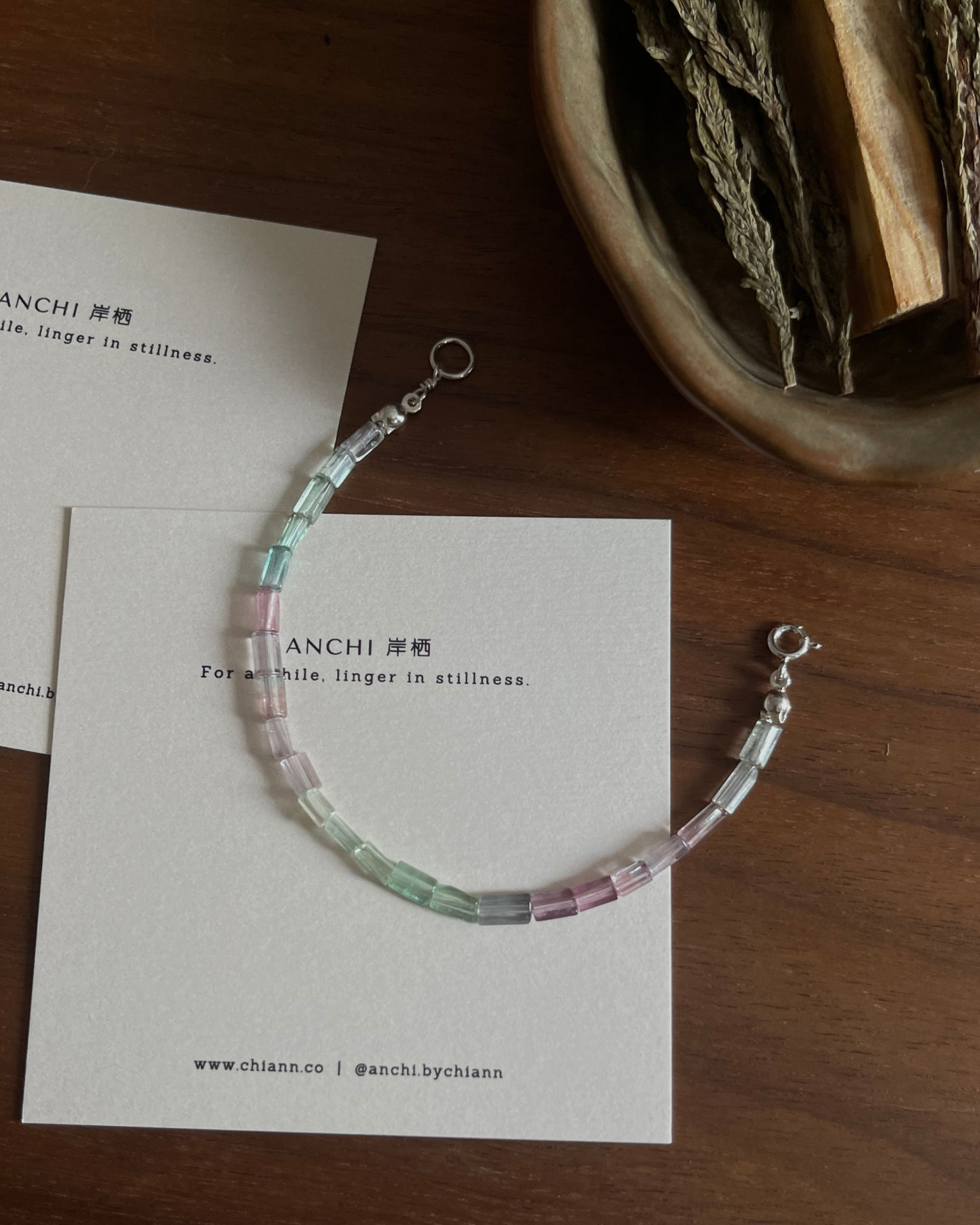 Anchi - 彩色岛 Isle Of Colour