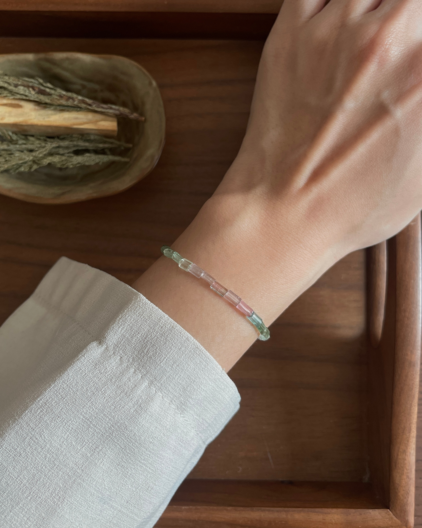 Anchi - 彩色岛 Isle Of Colour