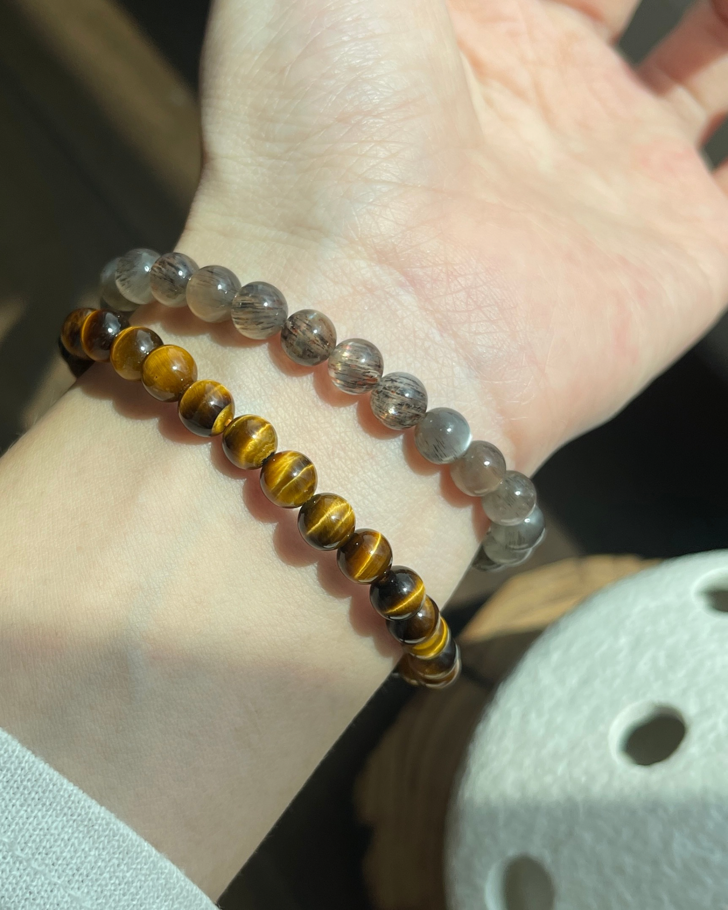 黑金骨干石 Black Gold Sunstone