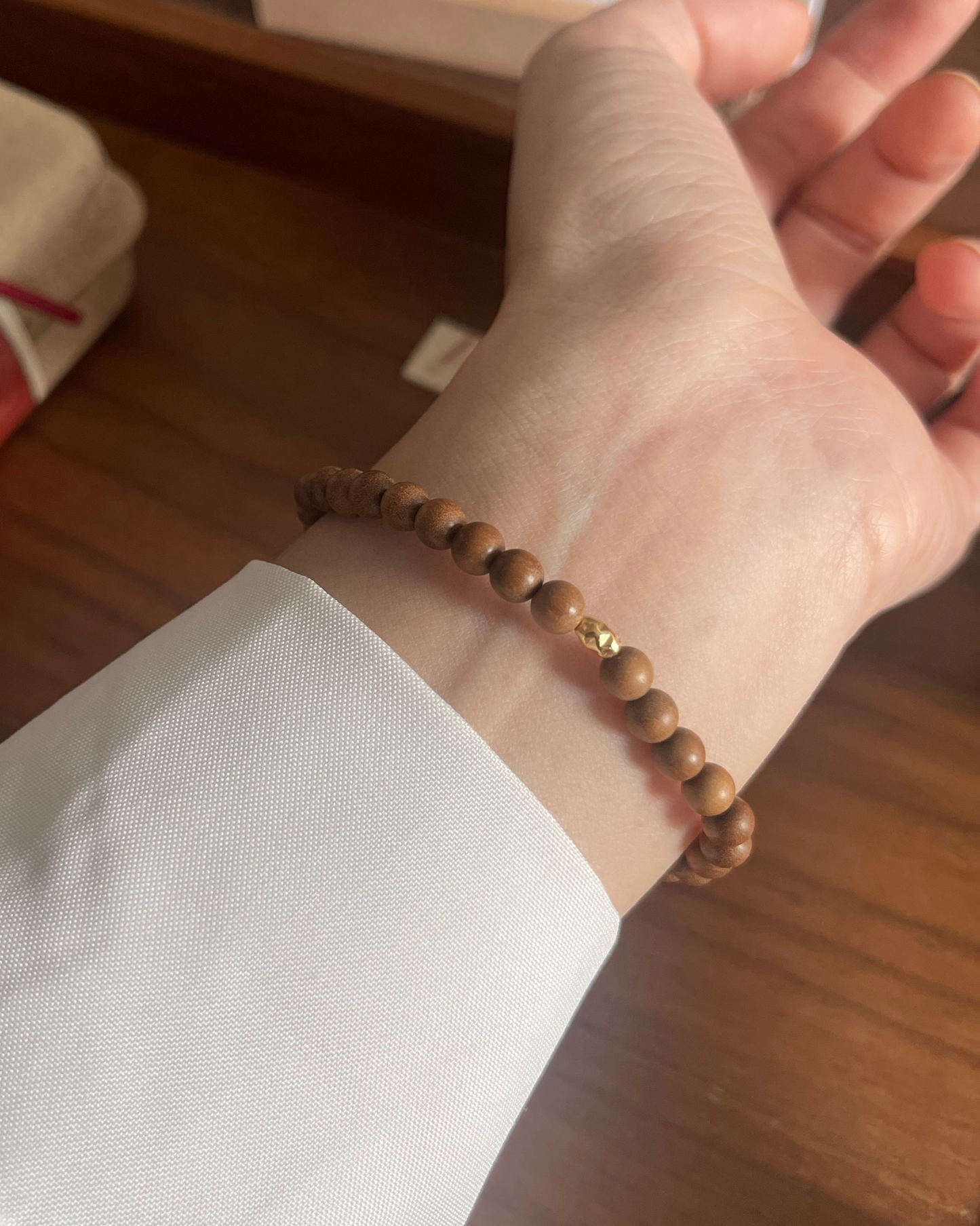 Anchi - 迎光 Facing The Light