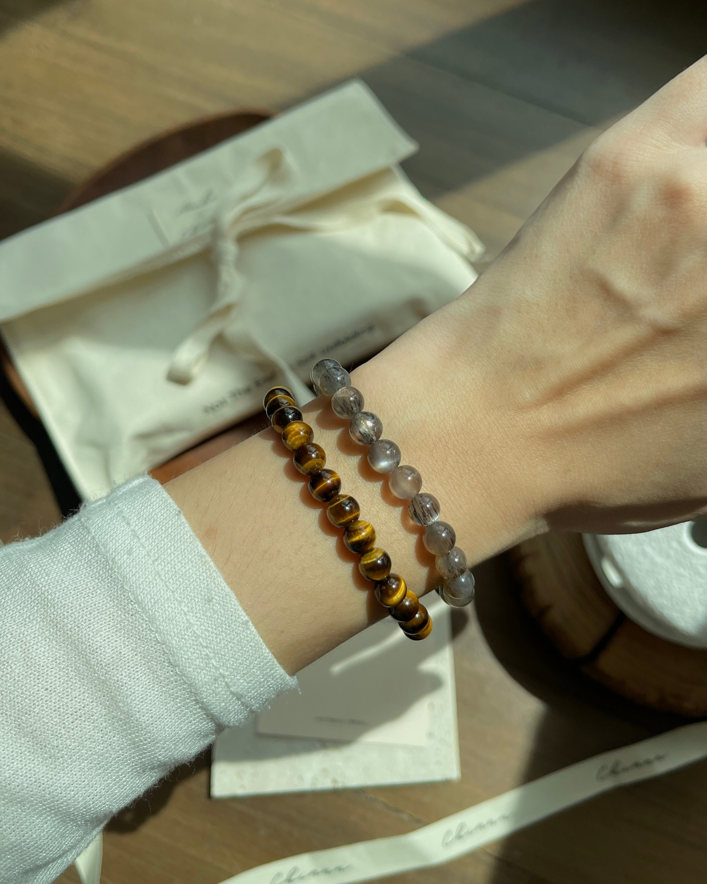 黑金骨干石 Black Gold Sunstone