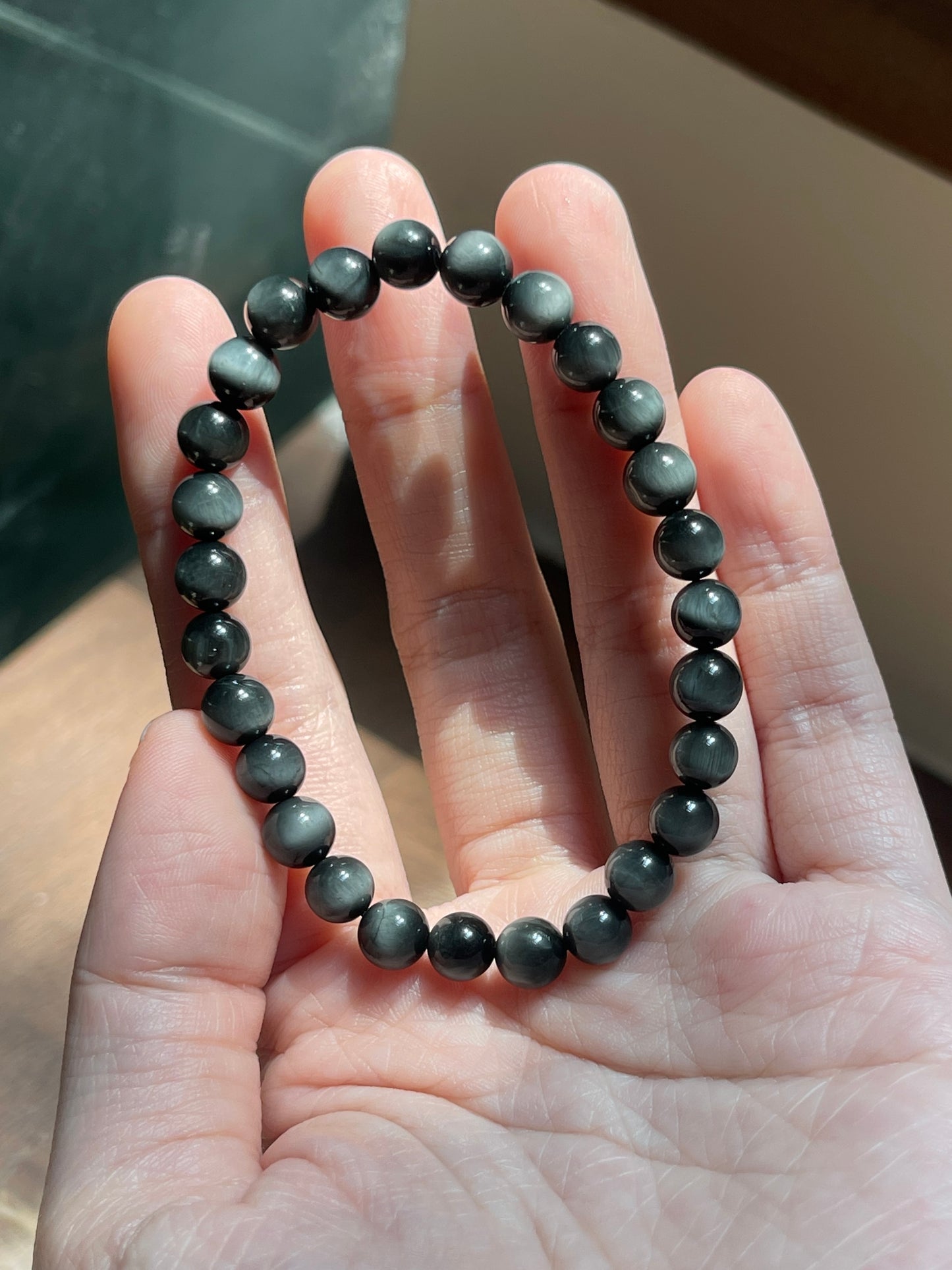 鹰眼石 Hawk’s Eye Blue Tiger Eye