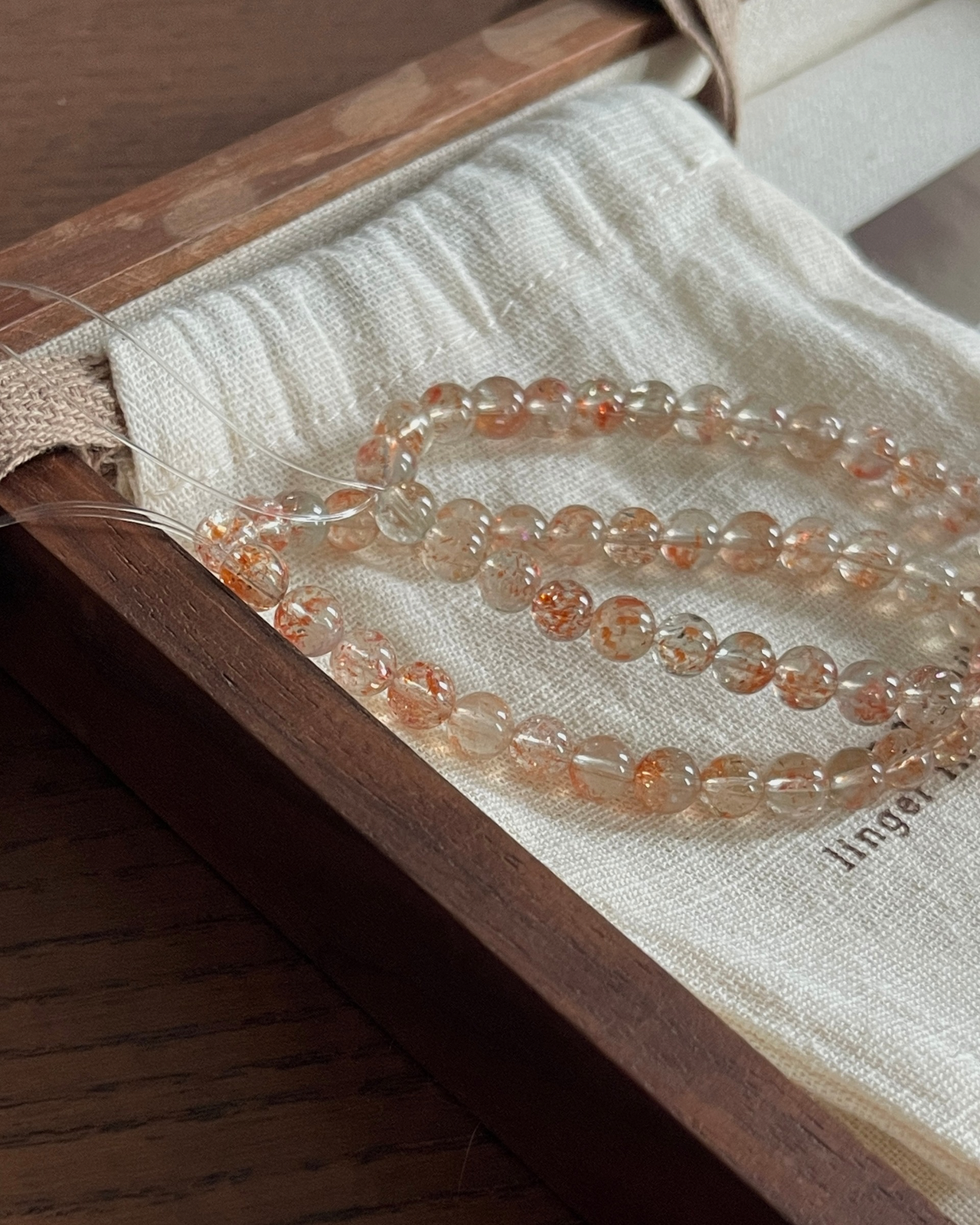 阿鲁沙金太阳 Arusha Sunstone