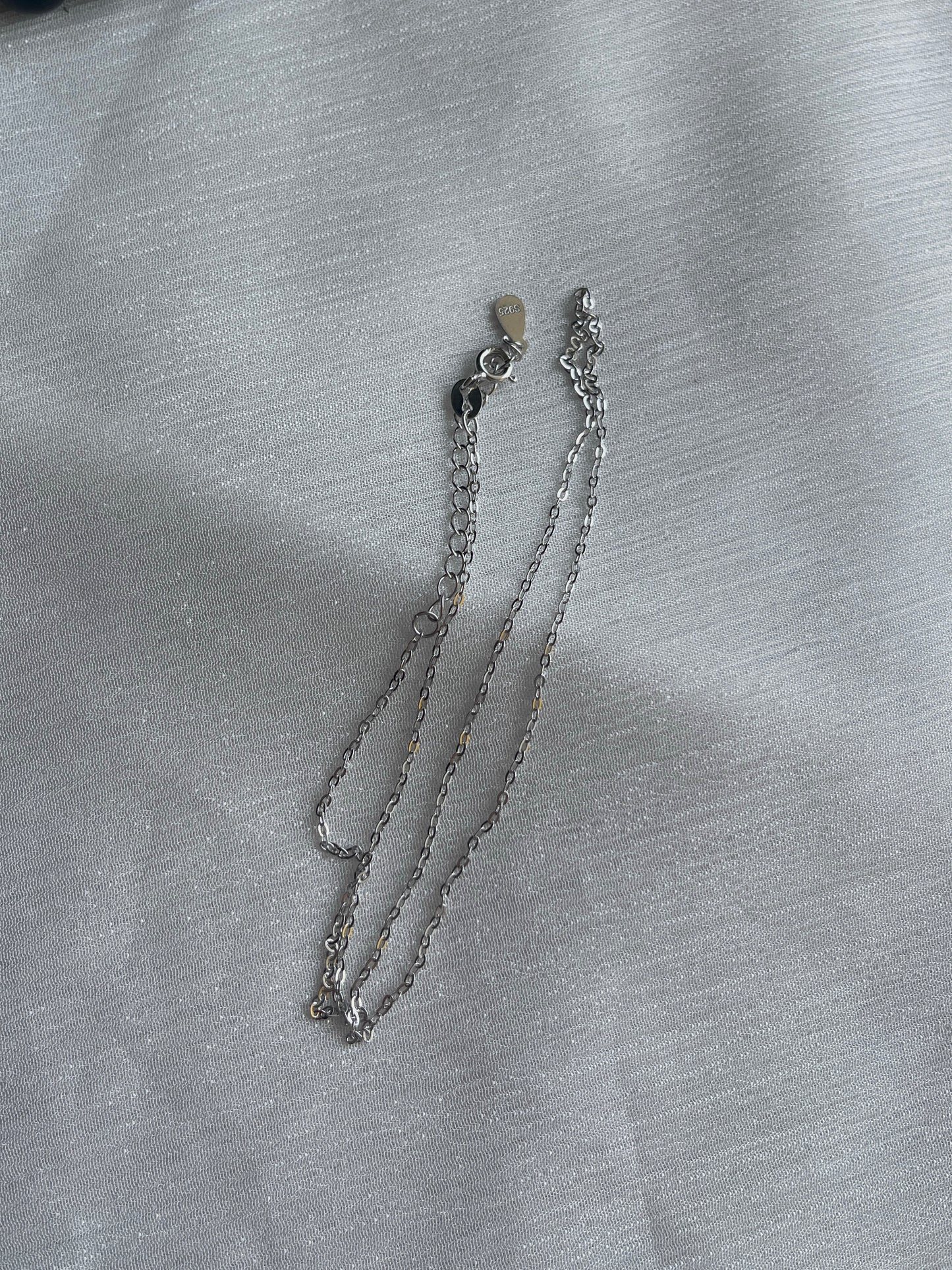 蓝月光包边吊坠 Blue Moonstone Pendant